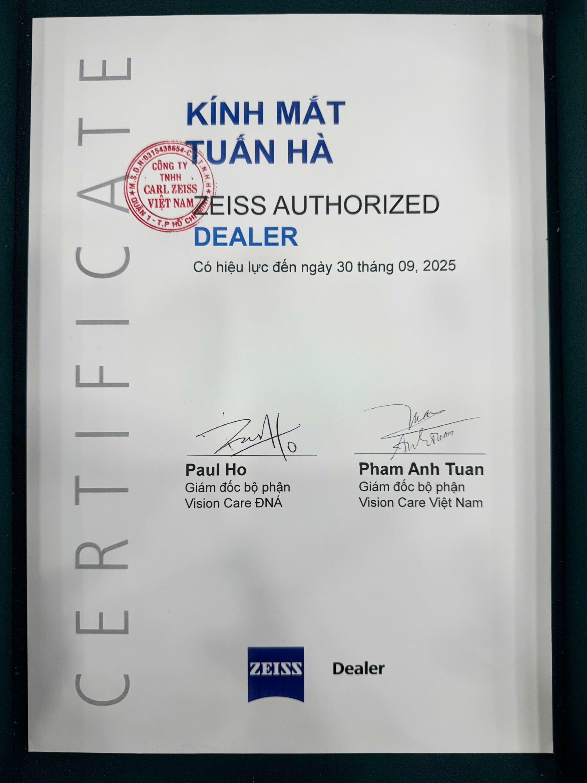 Đối tác chiến lược